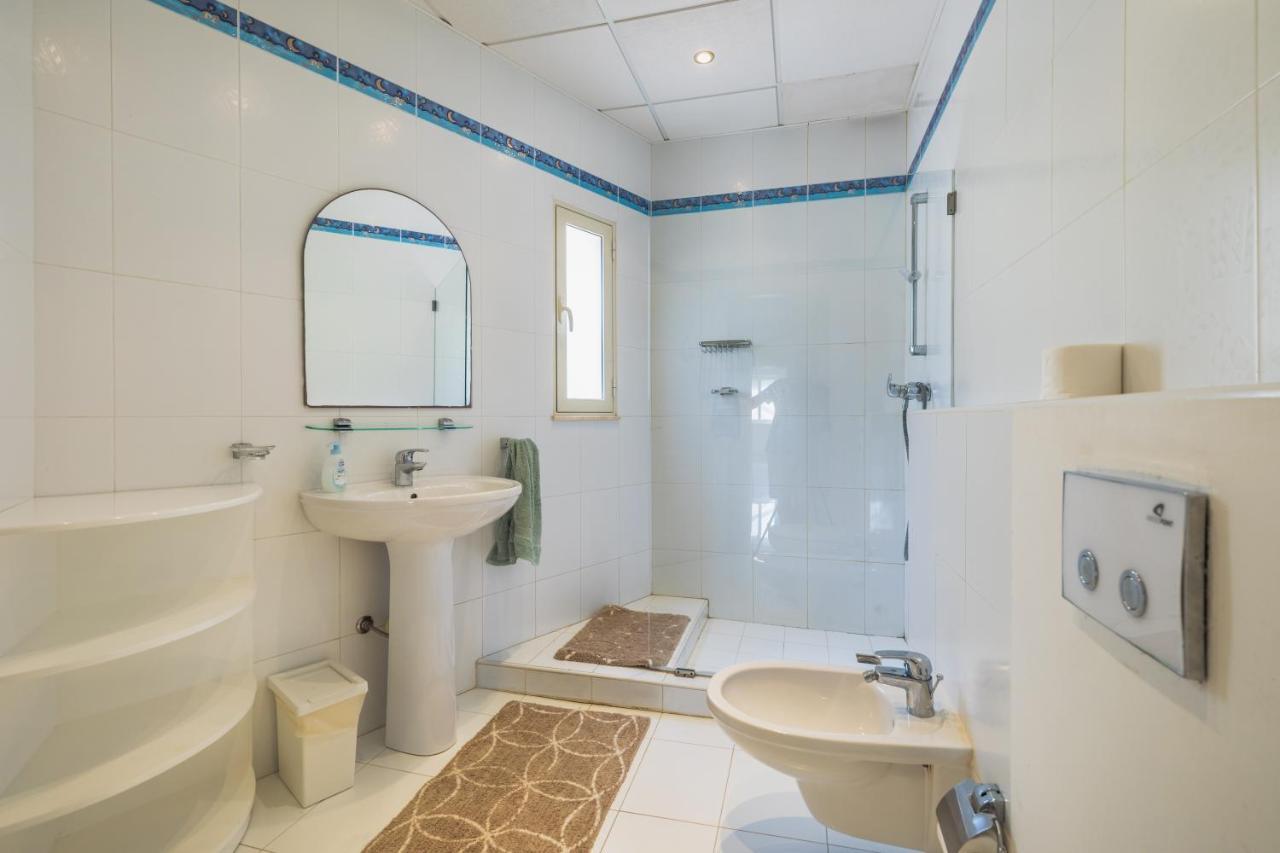 Villa Palma - Sunset Sea Views With Pool, Jacuzzi, Sauna And Games Room Mellieha Exterior foto